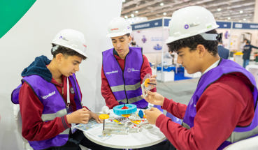 YOUNG PROFESSIONALS SAFETY HELMETS & JACKETS