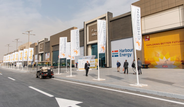 EXHIBITION HALL SEE THROUGH GLASS BRANDING